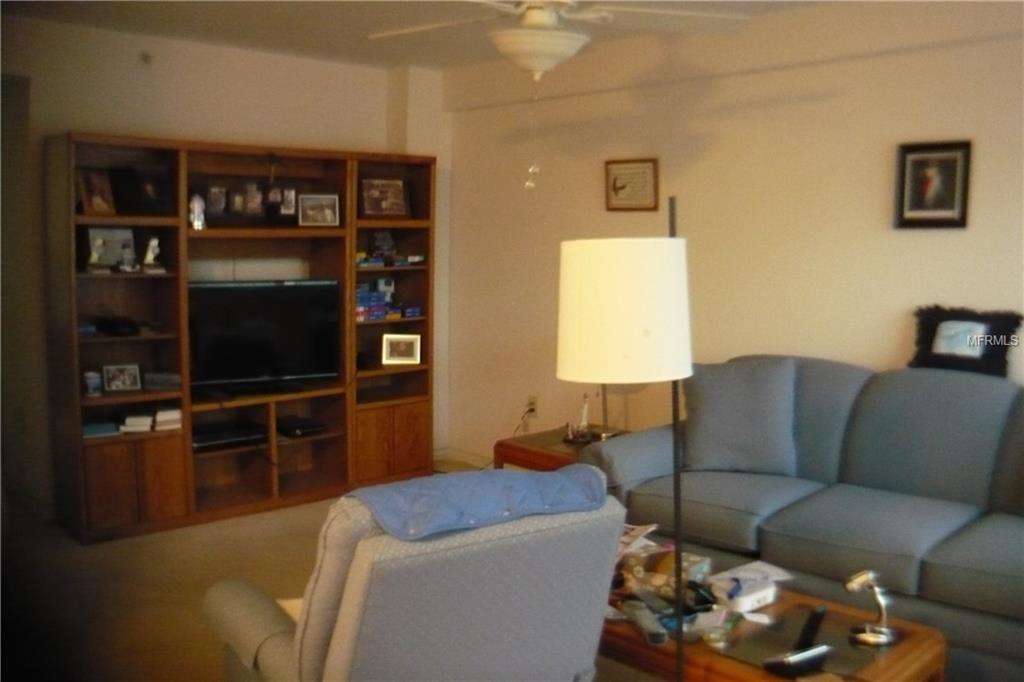 1950 59TH AVENUE N, ST PETERSBURG, Florida 33714, 1 Bedroom Bedrooms, 5 Rooms Rooms,1 BathroomBathrooms,Residential,For sale,59TH,U7847247