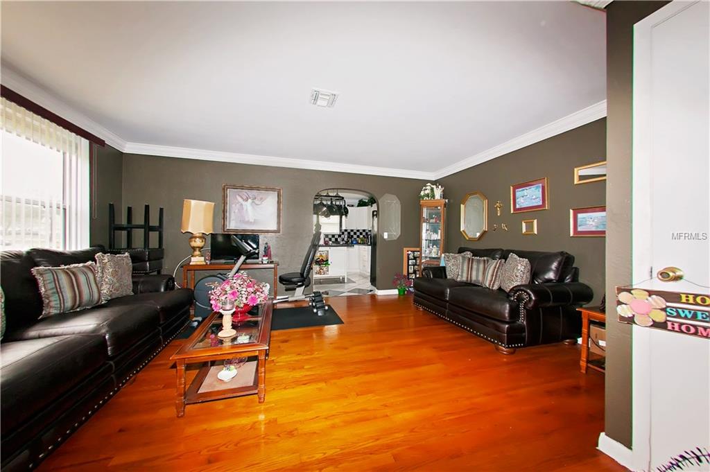 5132 11TH AVENUE S, GULFPORT, Florida 33707, 3 Bedrooms Bedrooms, 7 Rooms Rooms,1 BathroomBathrooms,Residential,For sale,11TH,U7847348