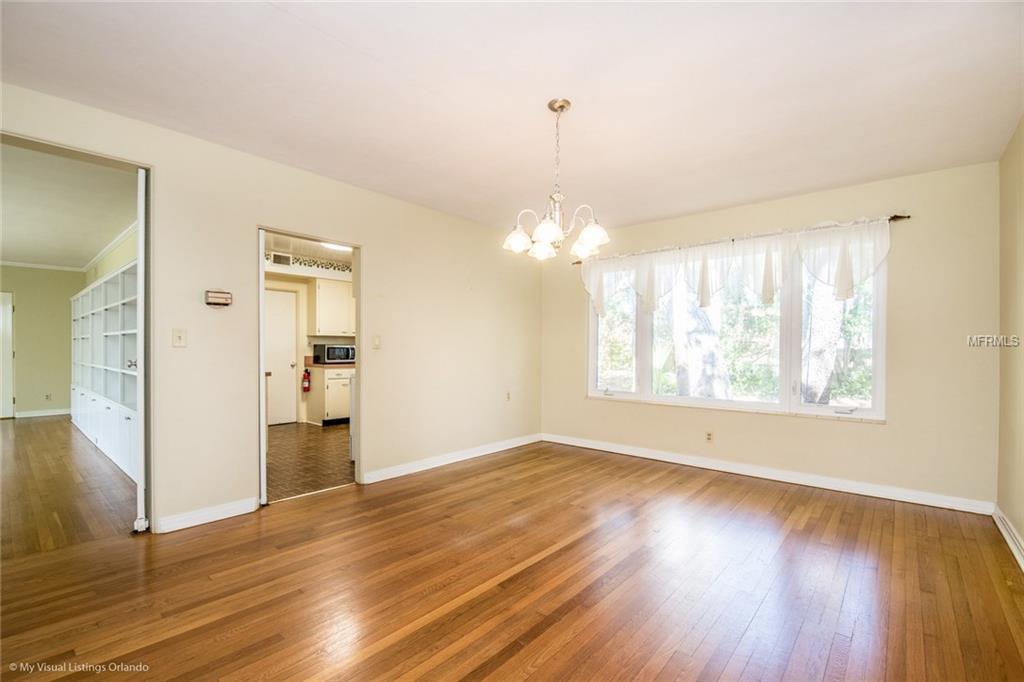 1713 SUNSET DRIVE, CLERMONT, Florida 34711, 3 Bedrooms Bedrooms, 6 Rooms Rooms,2 BathroomsBathrooms,Residential,For sale,SUNSET,G4852762