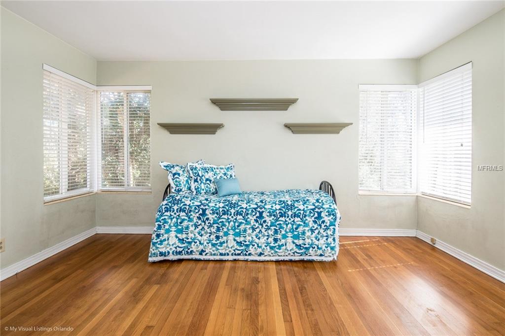 1713 SUNSET DRIVE, CLERMONT, Florida 34711, 3 Bedrooms Bedrooms, 6 Rooms Rooms,2 BathroomsBathrooms,Residential,For sale,SUNSET,G4852762