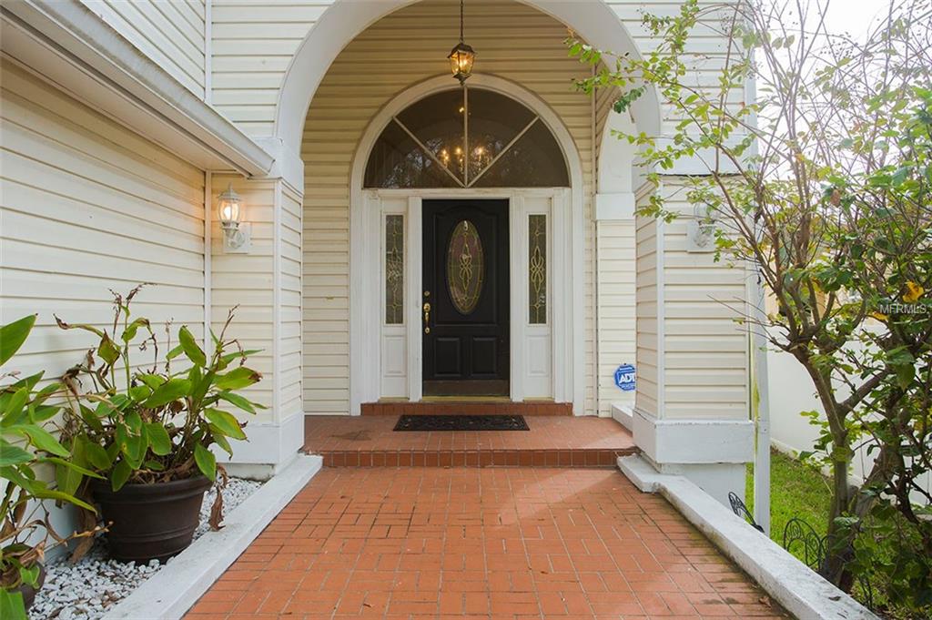 165 BARBADOS AVENUE, TAMPA, Florida 33606, 4 Bedrooms Bedrooms, 9 Rooms Rooms,2 BathroomsBathrooms,Residential,For sale,BARBADOS,T2928409