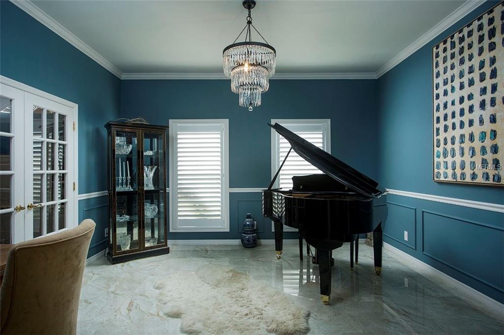 165 BARBADOS AVENUE, TAMPA, Florida 33606, 4 Bedrooms Bedrooms, 9 Rooms Rooms,2 BathroomsBathrooms,Residential,For sale,BARBADOS,T2928409