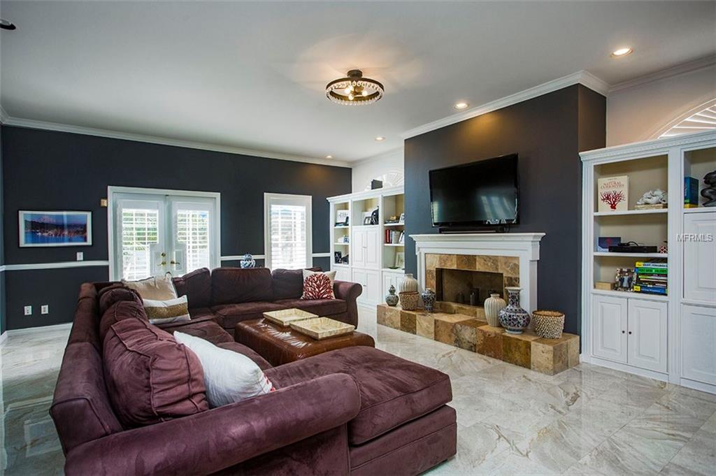 165 BARBADOS AVENUE, TAMPA, Florida 33606, 4 Bedrooms Bedrooms, 9 Rooms Rooms,2 BathroomsBathrooms,Residential,For sale,BARBADOS,T2928409