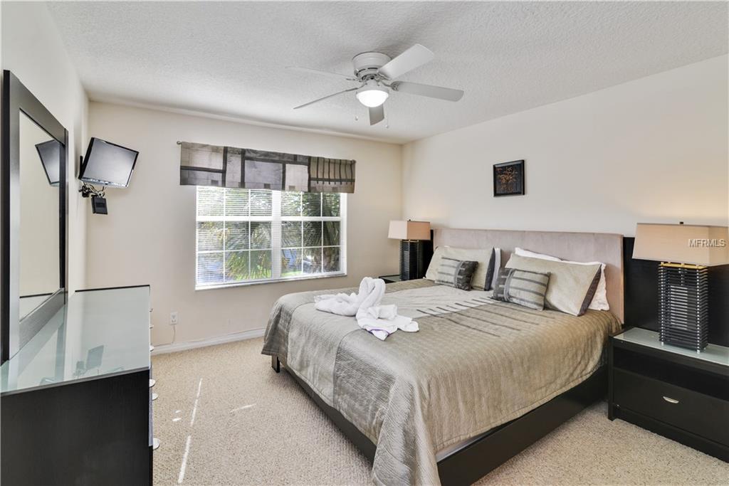 2714 LIDO KEY DRIVE, KISSIMMEE, Florida 34747, 6 Bedrooms Bedrooms, 12 Rooms Rooms,5 BathroomsBathrooms,Residential,For sale,LIDO KEY,S4851171