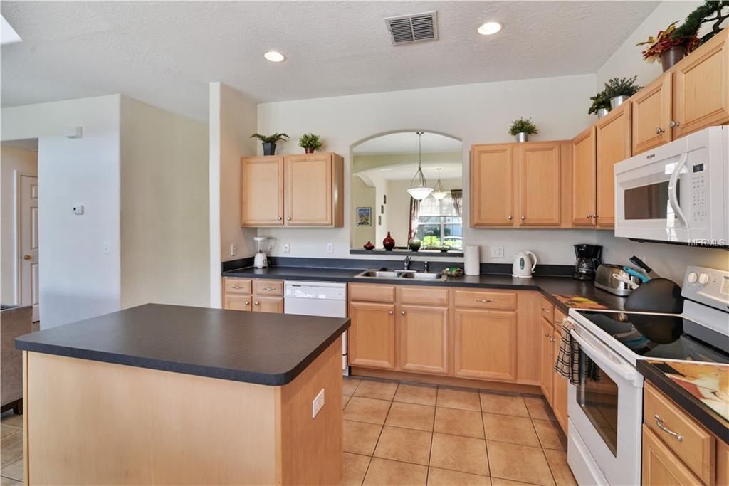 2714 LIDO KEY DRIVE, KISSIMMEE, Florida 34747, 6 Bedrooms Bedrooms, 12 Rooms Rooms,5 BathroomsBathrooms,Residential,For sale,LIDO KEY,S4851171