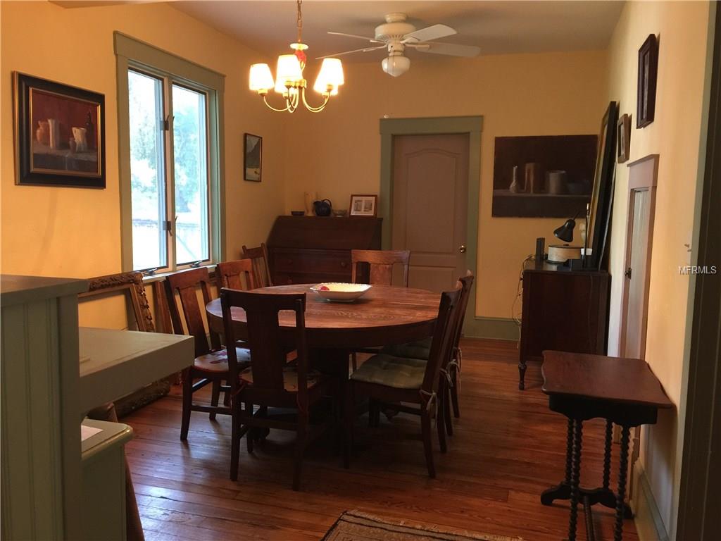 5419 DELETTE AVENUE S, GULFPORT, Florida 33707, 3 Bedrooms Bedrooms, 8 Rooms Rooms,2 BathroomsBathrooms,Residential,For sale,DELETTE,U7845564