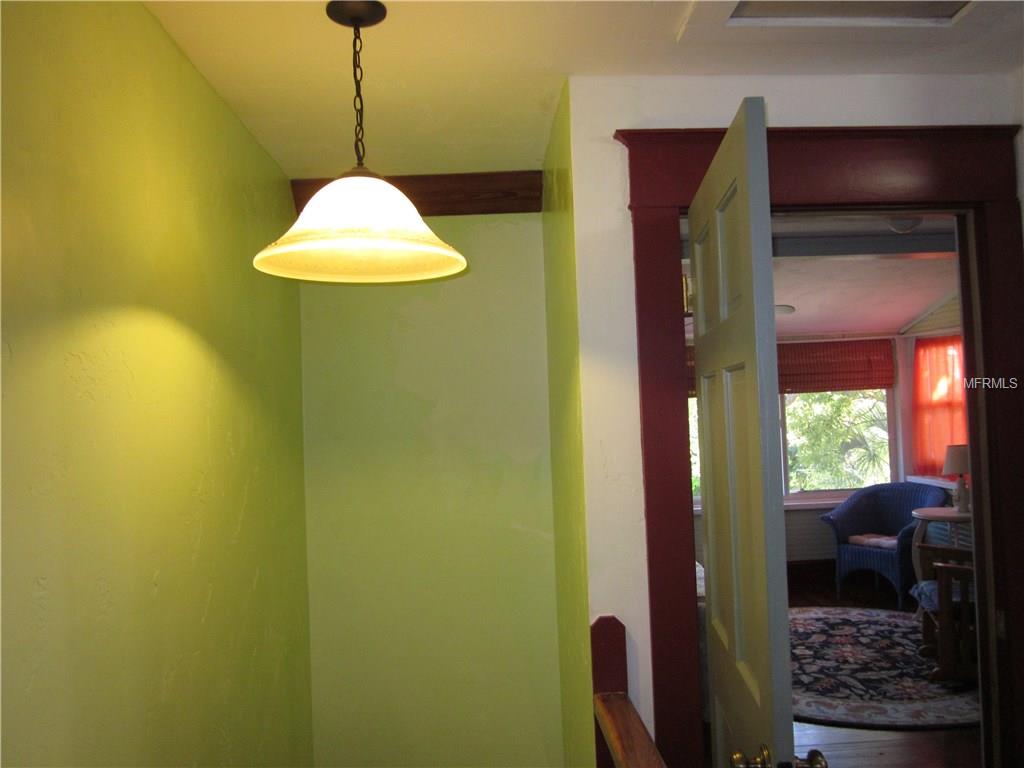 5419 DELETTE AVENUE S, GULFPORT, Florida 33707, 3 Bedrooms Bedrooms, 8 Rooms Rooms,2 BathroomsBathrooms,Residential,For sale,DELETTE,U7845564