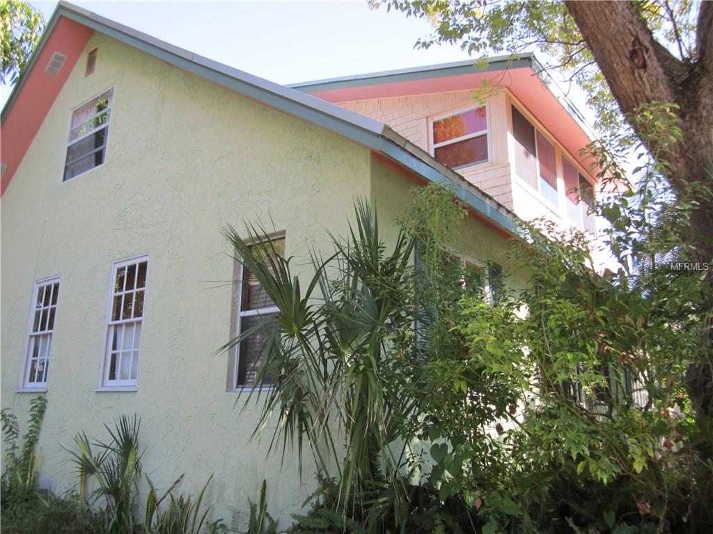 5419 DELETTE AVENUE S, GULFPORT, Florida 33707, 3 Bedrooms Bedrooms, 8 Rooms Rooms,2 BathroomsBathrooms,Residential,For sale,DELETTE,U7845564