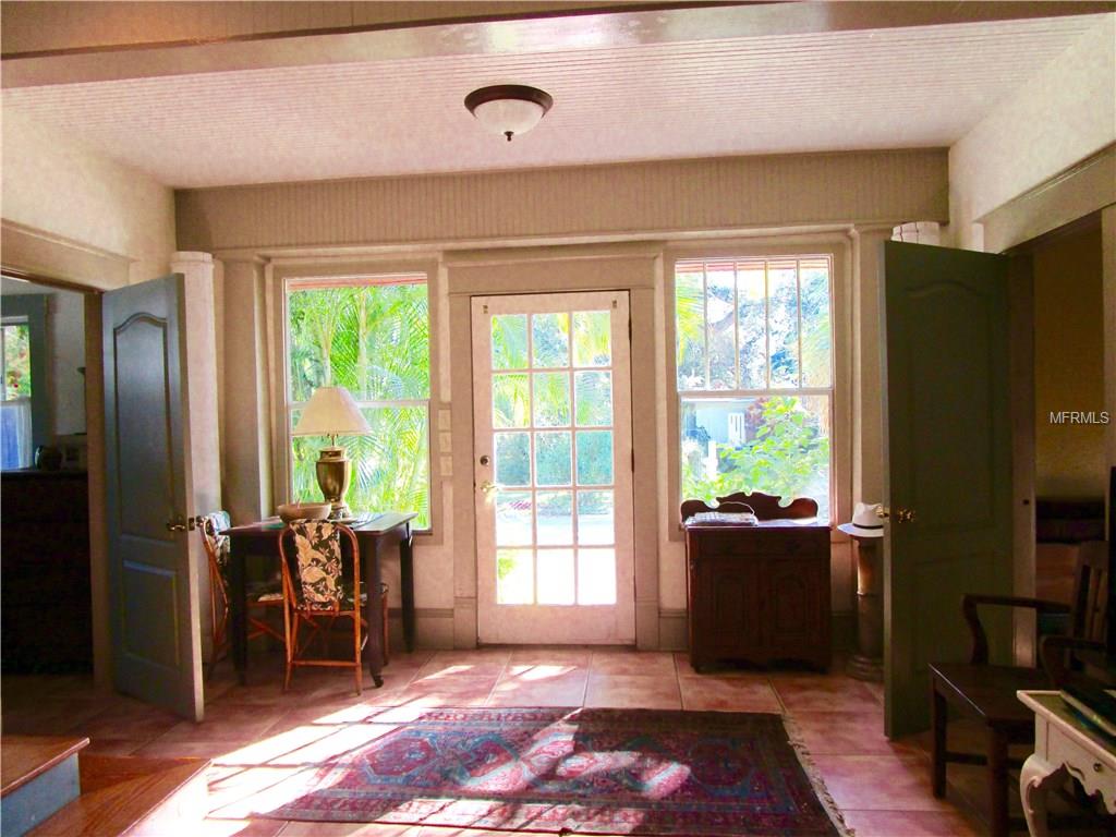 5419 DELETTE AVENUE S, GULFPORT, Florida 33707, 3 Bedrooms Bedrooms, 8 Rooms Rooms,2 BathroomsBathrooms,Residential,For sale,DELETTE,U7845564