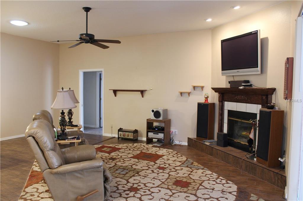 3827 REDWOOD DRIVE, LAND O LAKES, Florida 34639, 5 Bedrooms Bedrooms, 10 Rooms Rooms,3 BathroomsBathrooms,Residential,For sale,REDWOOD,T2928126