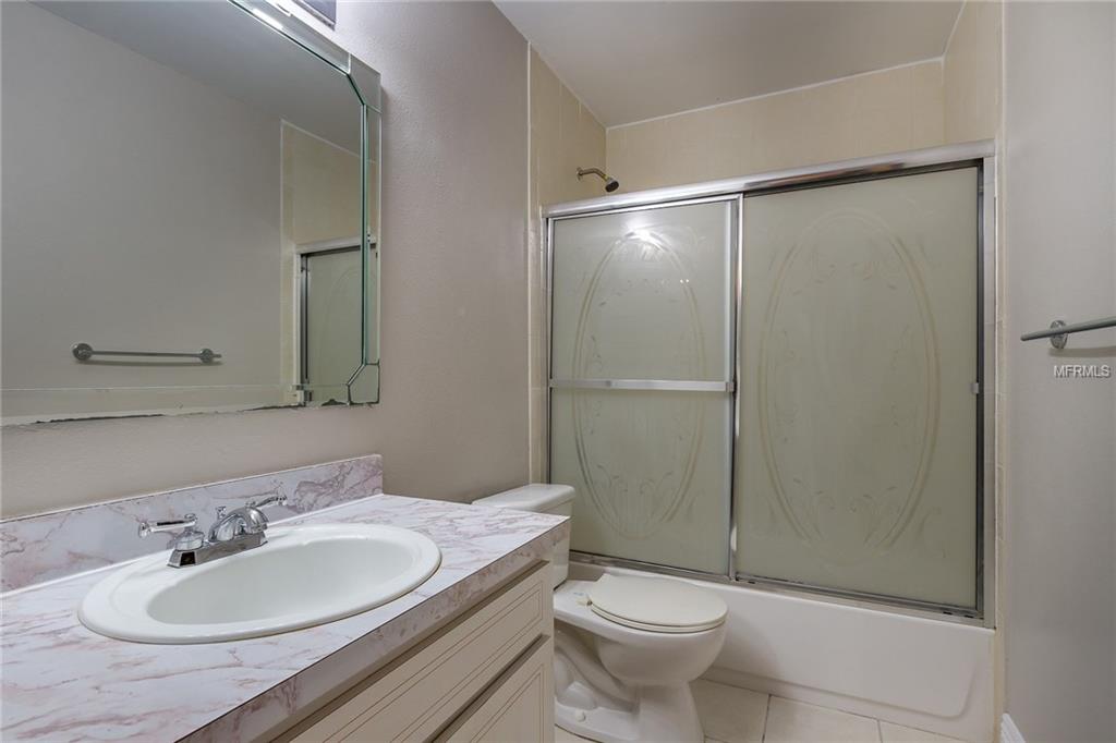 1536 DOLPHIN DRIVE, LAKELAND, Florida 33801, 3 Bedrooms Bedrooms, 3 Rooms Rooms,2 BathroomsBathrooms,Residential,For sale,DOLPHIN,T2928410