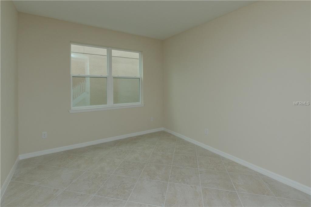 14892 ELLINGSWORTH LANE, WINTER GARDEN, Florida 34787, 4 Bedrooms Bedrooms, 5 Rooms Rooms,3 BathroomsBathrooms,Residential,For sale,ELLINGSWORTH,O5525788