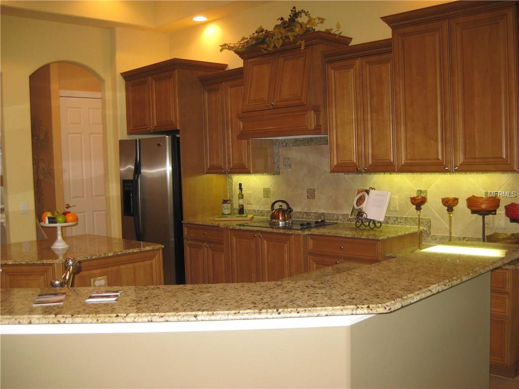 6905 CUMBERLAND TERRACE, UNIVERSITY PARK, Florida 34201, 4 Bedrooms Bedrooms, 11 Rooms Rooms,4 BathroomsBathrooms,Residential,For sale,CUMBERLAND,A4198208