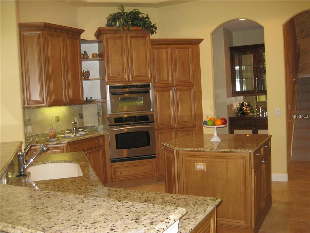 6905 CUMBERLAND TERRACE, UNIVERSITY PARK, Florida 34201, 4 Bedrooms Bedrooms, 11 Rooms Rooms,4 BathroomsBathrooms,Residential,For sale,CUMBERLAND,A4198208