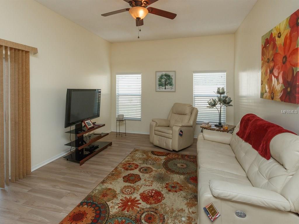 2113 HOCKLEY COURT, ORLANDO, Florida 32837, 3 Bedrooms Bedrooms, 7 Rooms Rooms,2 BathroomsBathrooms,Residential,For sale,HOCKLEY,O5546855