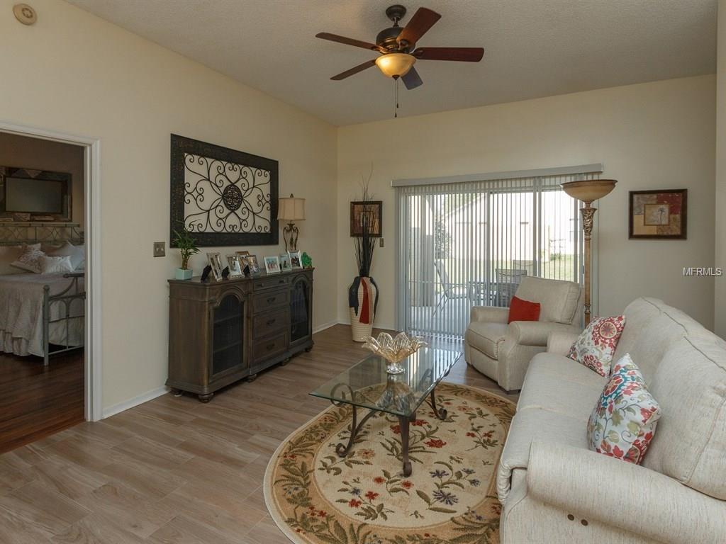 2113 HOCKLEY COURT, ORLANDO, Florida 32837, 3 Bedrooms Bedrooms, 7 Rooms Rooms,2 BathroomsBathrooms,Residential,For sale,HOCKLEY,O5546855