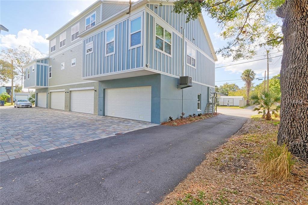 716 S 22ND STREET, TAMPA, Florida 33605, 3 Bedrooms Bedrooms, 3 Rooms Rooms,2 BathroomsBathrooms,Residential,For sale,22ND,T2915811