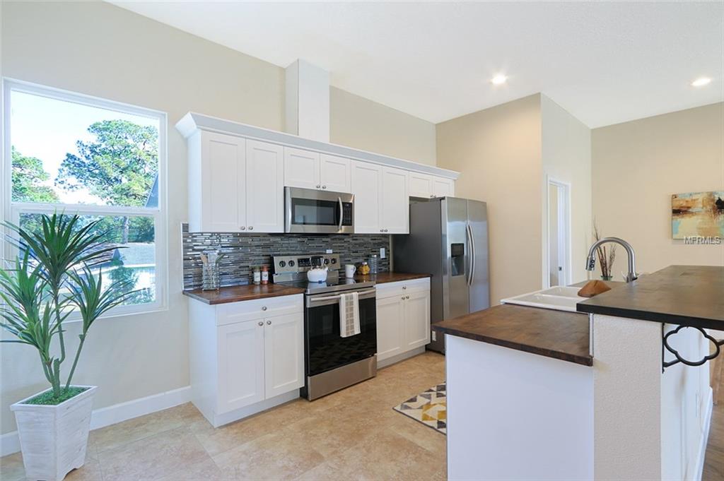 716 S 22ND STREET, TAMPA, Florida 33605, 3 Bedrooms Bedrooms, 3 Rooms Rooms,2 BathroomsBathrooms,Residential,For sale,22ND,T2915811