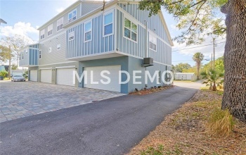 716 S 22ND STREET, TAMPA, Florida 33605, 3 Bedrooms Bedrooms, 3 Rooms Rooms,2 BathroomsBathrooms,Residential,For sale,22ND,T2915811