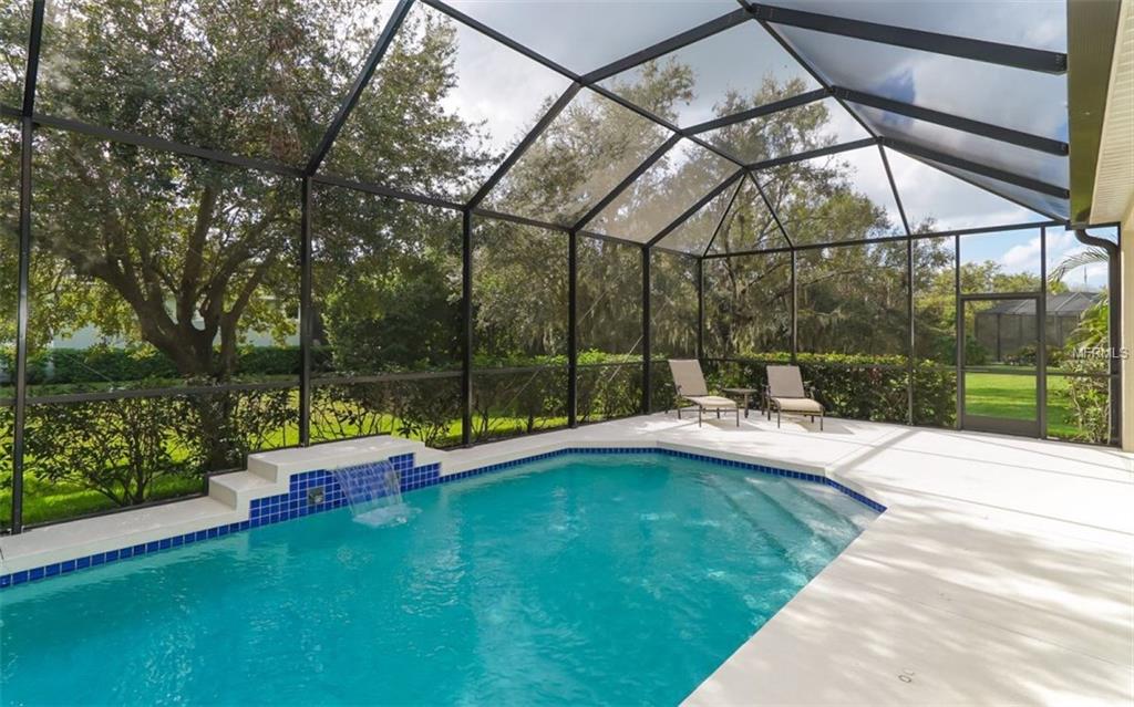 12062 THORNHILL COURT, LAKEWOOD RANCH, Florida 34202, 2 Bedrooms Bedrooms, 5 Rooms Rooms,2 BathroomsBathrooms,Residential,For sale,THORNHILL,A4204021