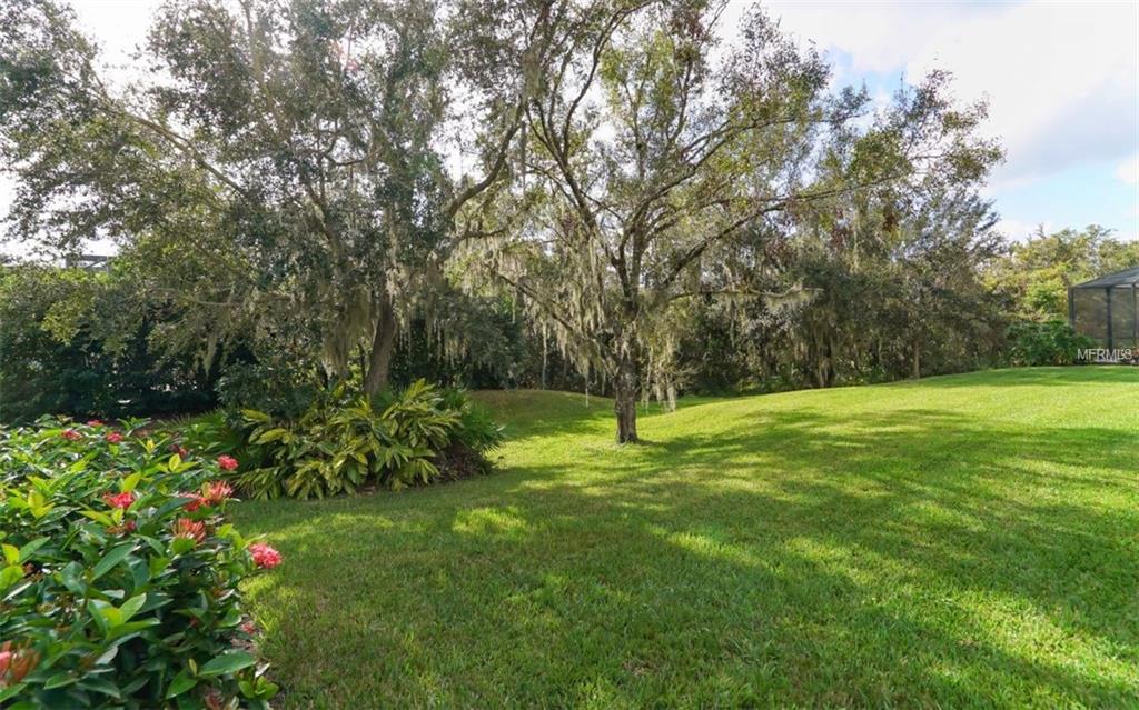 12062 THORNHILL COURT, LAKEWOOD RANCH, Florida 34202, 2 Bedrooms Bedrooms, 5 Rooms Rooms,2 BathroomsBathrooms,Residential,For sale,THORNHILL,A4204021