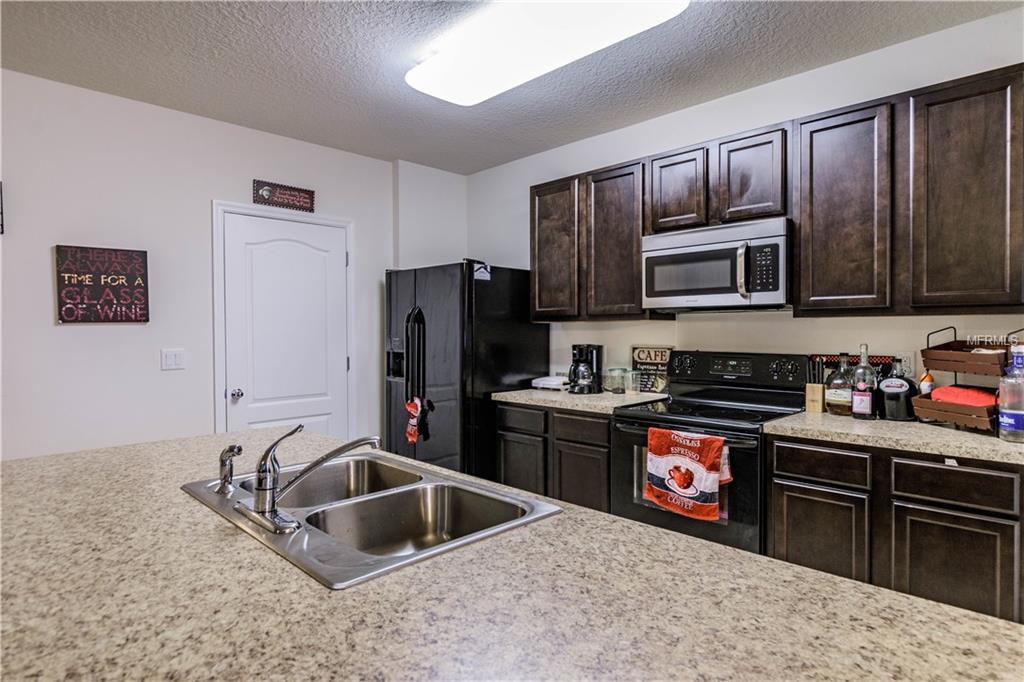 138 TRACY CIRCLE, HAINES CITY, Florida 33844, 3 Bedrooms Bedrooms, 5 Rooms Rooms,2 BathroomsBathrooms,Residential,For sale,TRACY,O5554575