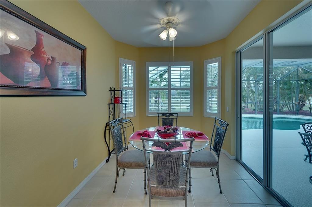 8027 HAVEN HARBOUR WAY, BRADENTON, Florida 34212, 2 Bedrooms Bedrooms, 7 Rooms Rooms,2 BathroomsBathrooms,Residential,For sale,HAVEN HARBOUR,A4206438