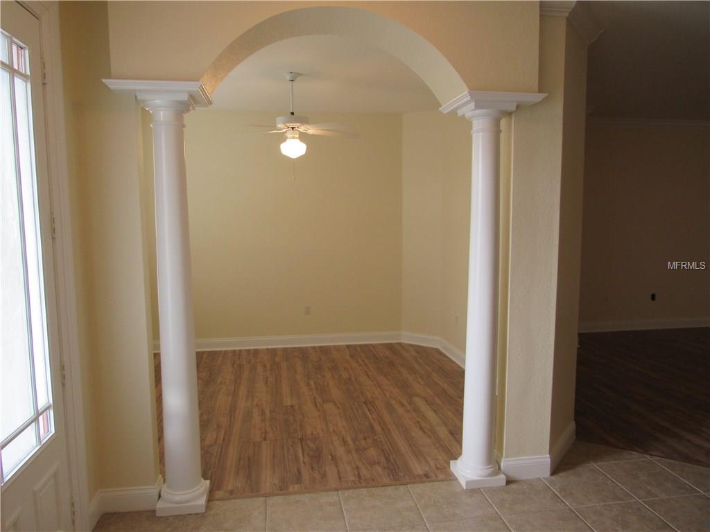 5517 PEBBLE BEACH DRIVE, LAKELAND, Florida 33812, 4 Bedrooms Bedrooms, 11 Rooms Rooms,3 BathroomsBathrooms,Residential,For sale,PEBBLE BEACH,L4725271