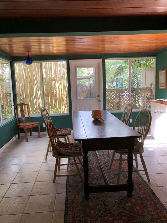 201 S SHADE AVENUE, SARASOTA, Florida 34237, 3 Bedrooms Bedrooms, 7 Rooms Rooms,1 BathroomBathrooms,Residential,For sale,SHADE,A4208800