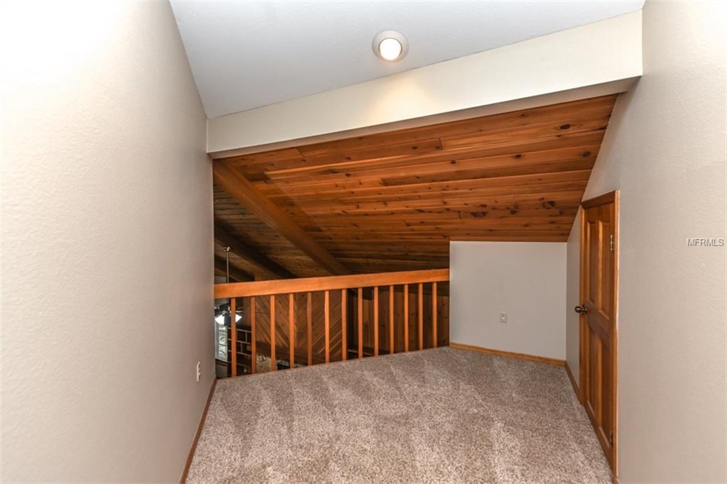 2664 MAPLELOFT LANE, SARASOTA, Florida 34232, 3 Bedrooms Bedrooms, 7 Rooms Rooms,3 BathroomsBathrooms,Residential,For sale,MAPLELOFT,A4209088