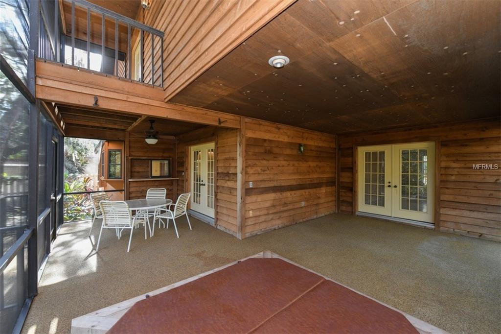 2664 MAPLELOFT LANE, SARASOTA, Florida 34232, 3 Bedrooms Bedrooms, 7 Rooms Rooms,3 BathroomsBathrooms,Residential,For sale,MAPLELOFT,A4209088