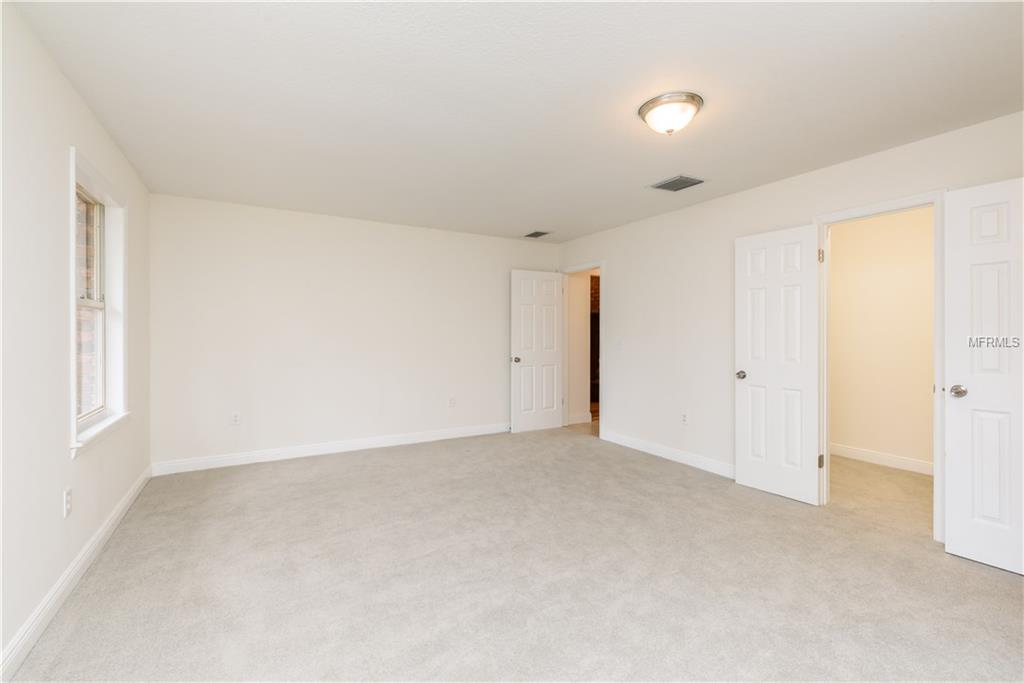 936 LARSON DRIVE, ALTAMONTE SPRINGS, Florida 32714, 3 Bedrooms Bedrooms, 9 Rooms Rooms,2 BathroomsBathrooms,Residential,For sale,LARSON,O5561684