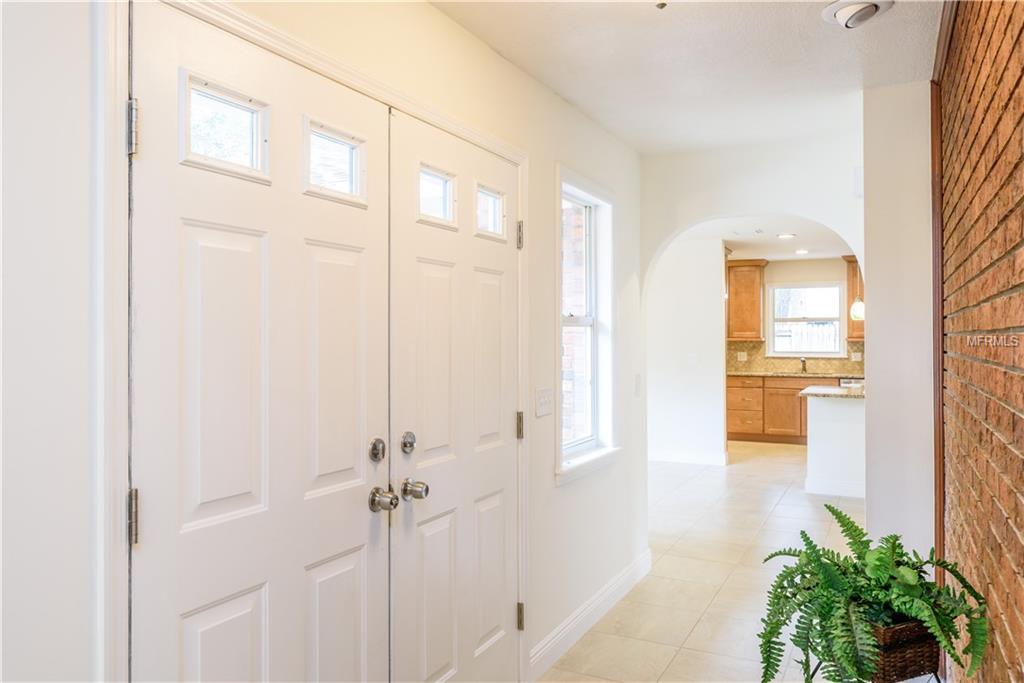 936 LARSON DRIVE, ALTAMONTE SPRINGS, Florida 32714, 3 Bedrooms Bedrooms, 9 Rooms Rooms,2 BathroomsBathrooms,Residential,For sale,LARSON,O5561684