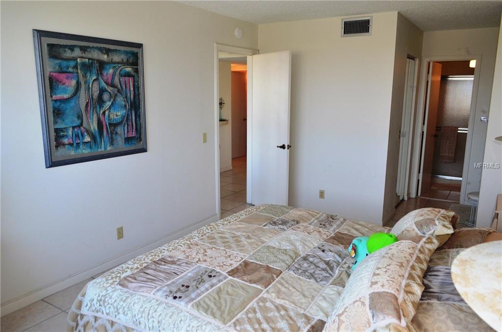 6357 BAHIA DEL MAR BOULEVARD, ST PETERSBURG, Florida 33715, 2 Bedrooms Bedrooms, 5 Rooms Rooms,2 BathroomsBathrooms,Residential,For sale,BAHIA DEL MAR,U7815618