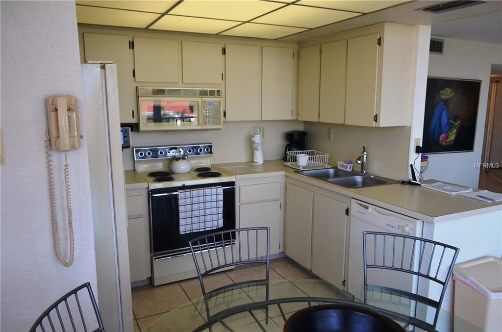 6357 BAHIA DEL MAR BOULEVARD, ST PETERSBURG, Florida 33715, 2 Bedrooms Bedrooms, 5 Rooms Rooms,2 BathroomsBathrooms,Residential,For sale,BAHIA DEL MAR,U7815618