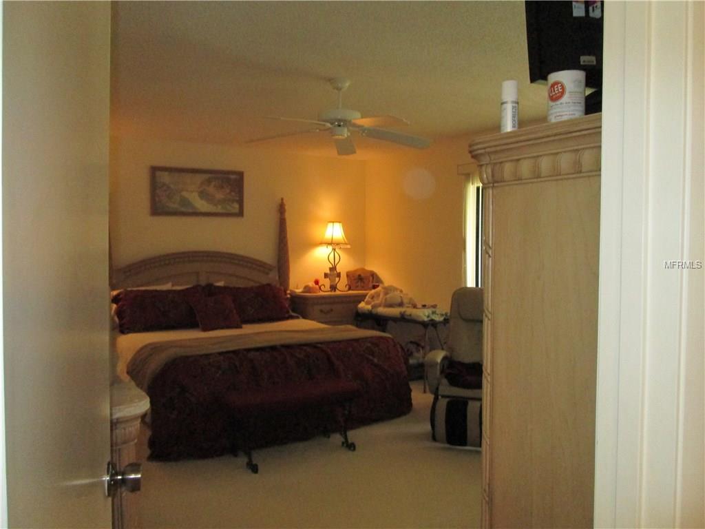 1910 TRADEWINDS CIRCLE, VENICE, Florida 34293, 3 Bedrooms Bedrooms, 6 Rooms Rooms,2 BathroomsBathrooms,Residential,For sale,TRADEWINDS,N5914204