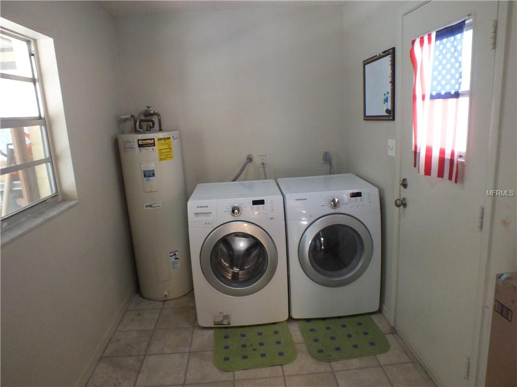 6880 107TH STREET, BELLEVIEW, Florida 34420, 3 Bedrooms Bedrooms, 6 Rooms Rooms,1 BathroomBathrooms,Residential,For sale,107TH,G4848847