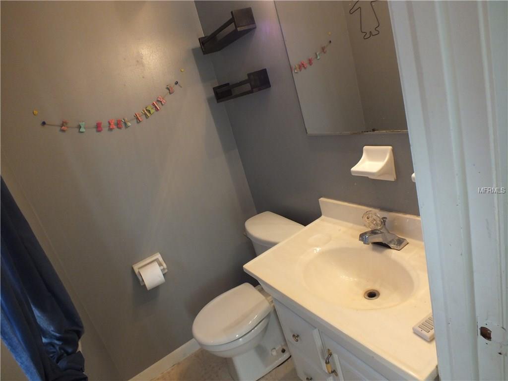 6880 107TH STREET, BELLEVIEW, Florida 34420, 3 Bedrooms Bedrooms, 6 Rooms Rooms,1 BathroomBathrooms,Residential,For sale,107TH,G4848847