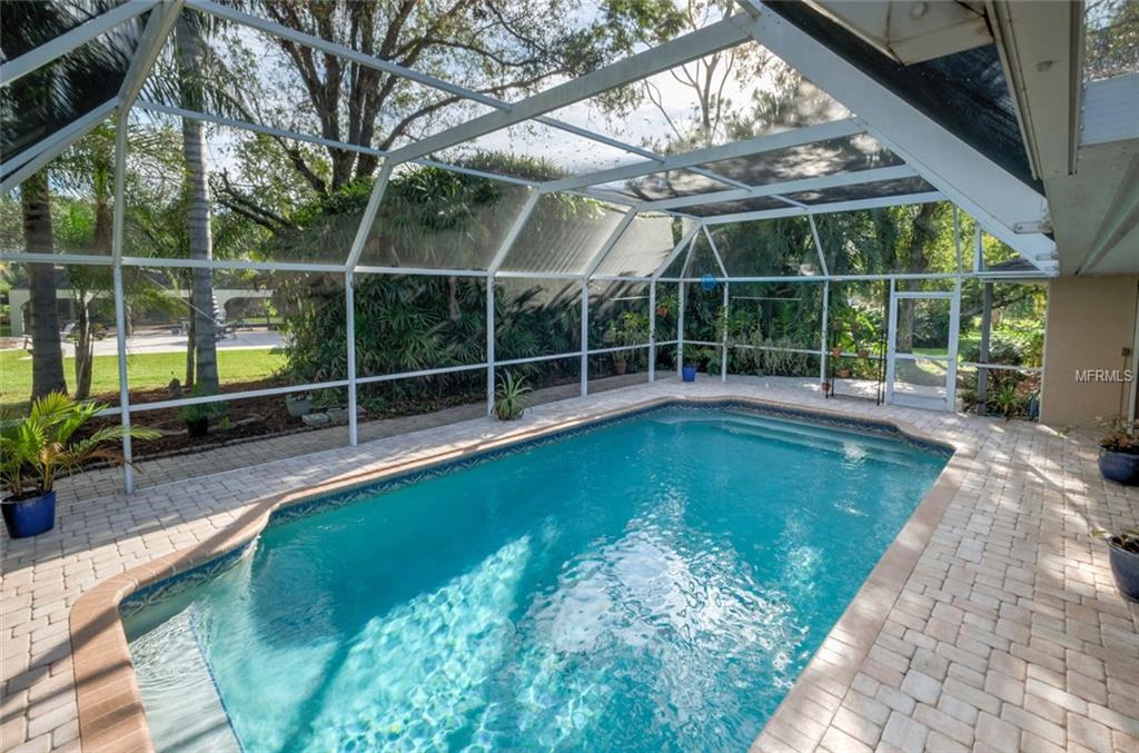 7711 THUNDERBIRD CIRCLE, SARASOTA, Florida 34243, 3 Bedrooms Bedrooms, 7 Rooms Rooms,2 BathroomsBathrooms,Residential,For sale,THUNDERBIRD,A4202836