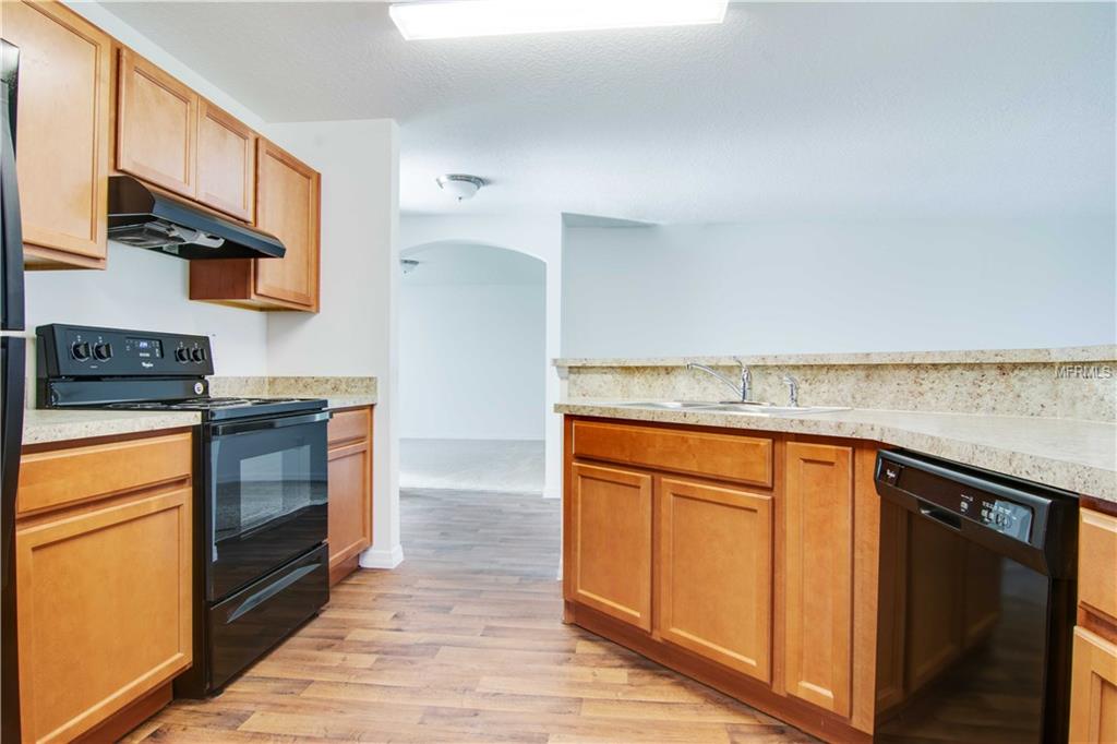 928 WYNNMERE WALK AVENUE, RUSKIN, Florida 33570, 3 Bedrooms Bedrooms, 5 Rooms Rooms,2 BathroomsBathrooms,Residential,For sale,WYNNMERE WALK,T2919900