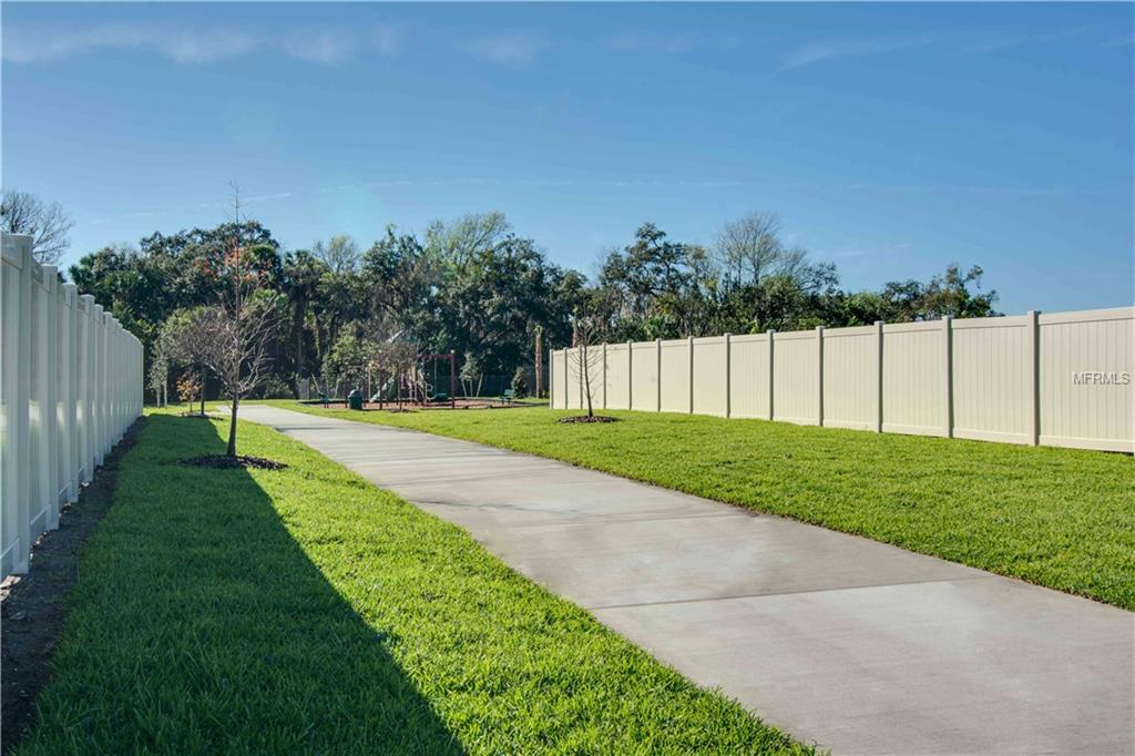 928 WYNNMERE WALK AVENUE, RUSKIN, Florida 33570, 3 Bedrooms Bedrooms, 5 Rooms Rooms,2 BathroomsBathrooms,Residential,For sale,WYNNMERE WALK,T2919900