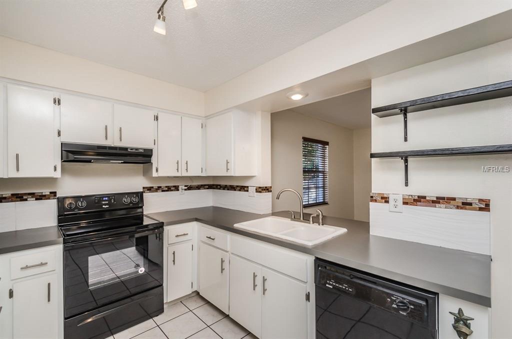 2149 GROVE VALLEY AVENUE, PALM HARBOR, Florida 34683, 2 Bedrooms Bedrooms, 6 Rooms Rooms,2 BathroomsBathrooms,Residential,For sale,GROVE VALLEY,U7844443