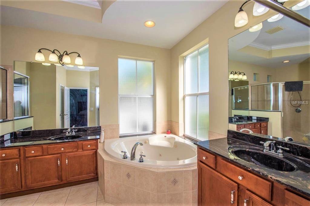 5212 BRIGHTON SHORE DRIVE, APOLLO BEACH, Florida 33572, 5 Bedrooms Bedrooms, 4 Rooms Rooms,3 BathroomsBathrooms,Residential,For sale,BRIGHTON SHORE,T2926917