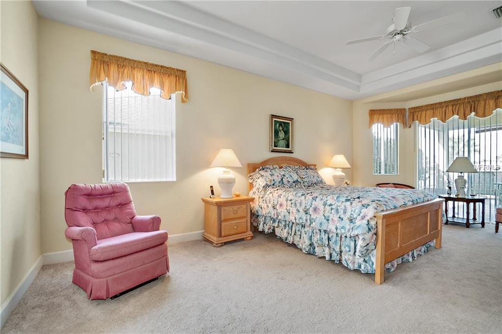 12476 SE 94 COURT, SUMMERFIELD, Florida 34491, 2 Bedrooms Bedrooms, 8 Rooms Rooms,2 BathroomsBathrooms,Residential,For sale,94,G4852689