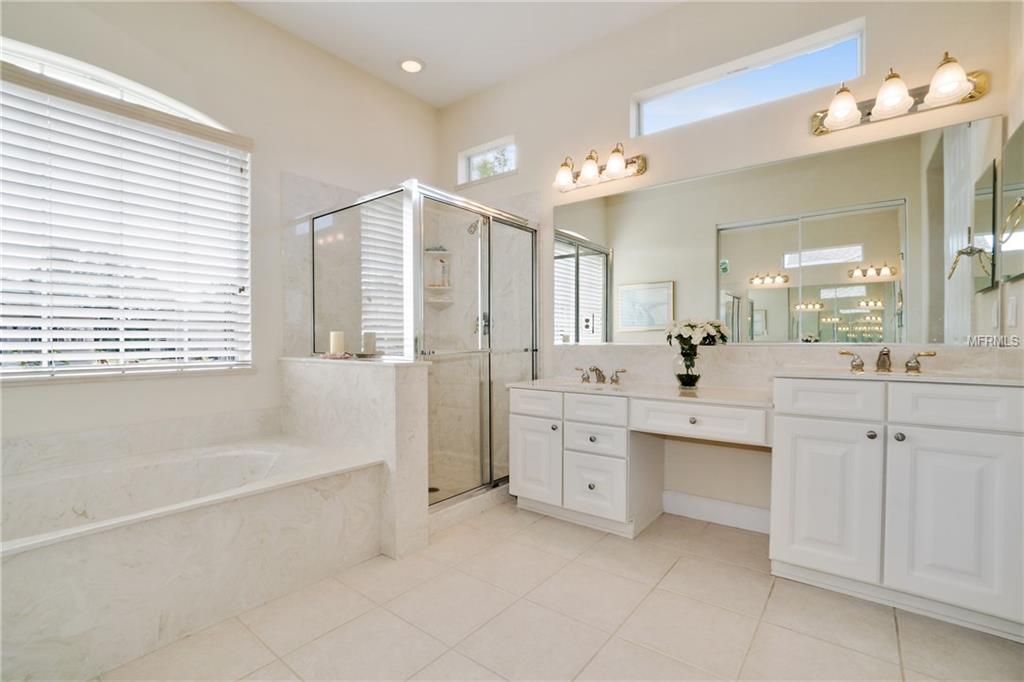 12476 SE 94 COURT, SUMMERFIELD, Florida 34491, 2 Bedrooms Bedrooms, 8 Rooms Rooms,2 BathroomsBathrooms,Residential,For sale,94,G4852689