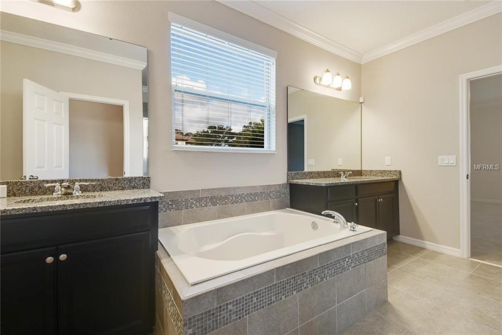 3708 VINSETTA COURT, WINTER PARK, Florida 32792, 7 Bedrooms Bedrooms, 13 Rooms Rooms,5 BathroomsBathrooms,Residential,For sale,VINSETTA,O5561546