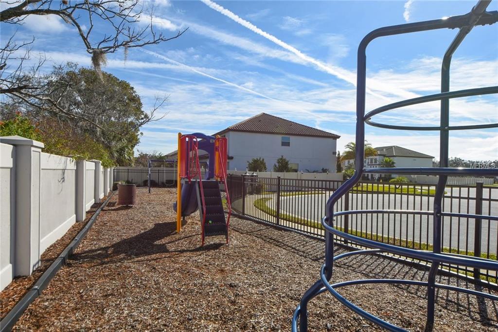 3708 VINSETTA COURT, WINTER PARK, Florida 32792, 7 Bedrooms Bedrooms, 13 Rooms Rooms,5 BathroomsBathrooms,Residential,For sale,VINSETTA,O5561546