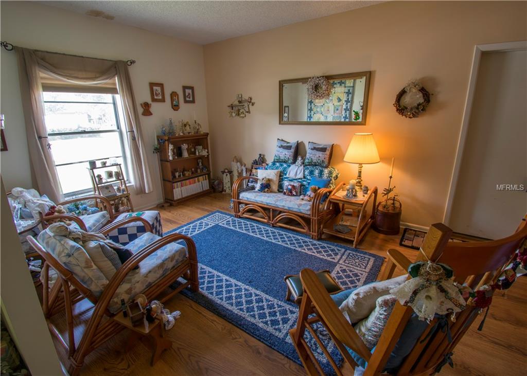 1250 17TH STREET NW, WINTER HAVEN, Florida 33881, 5 Bedrooms Bedrooms, 3 Rooms Rooms,3 BathroomsBathrooms,Residential,For sale,17TH,P4719048