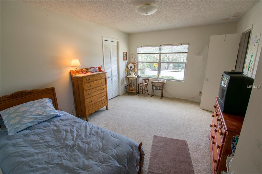 1250 17TH STREET NW, WINTER HAVEN, Florida 33881, 5 Bedrooms Bedrooms, 3 Rooms Rooms,3 BathroomsBathrooms,Residential,For sale,17TH,P4719048