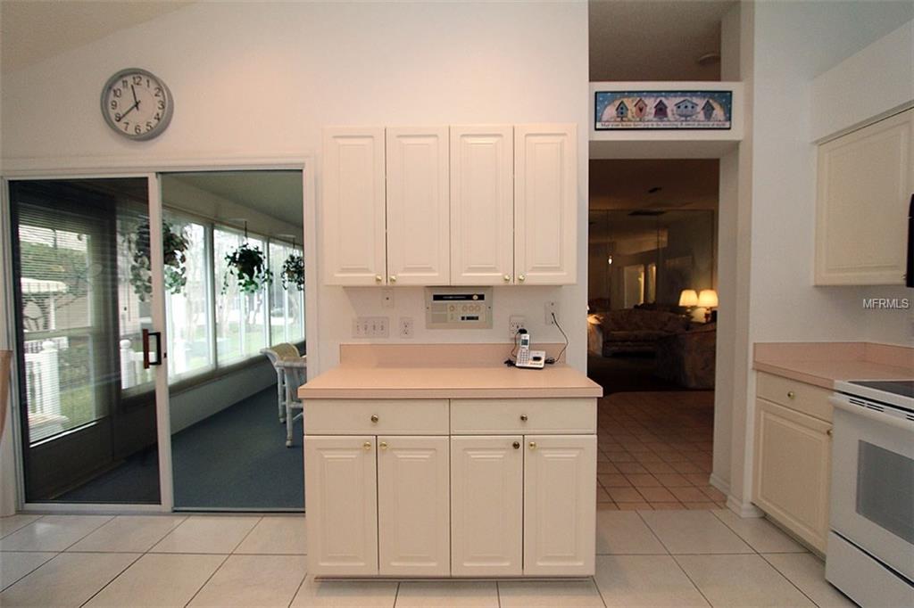 504 SEVILLA PLACE, LADY LAKE, Florida 32159, 3 Bedrooms Bedrooms, 7 Rooms Rooms,2 BathroomsBathrooms,Residential,For sale,SEVILLA,G4852789